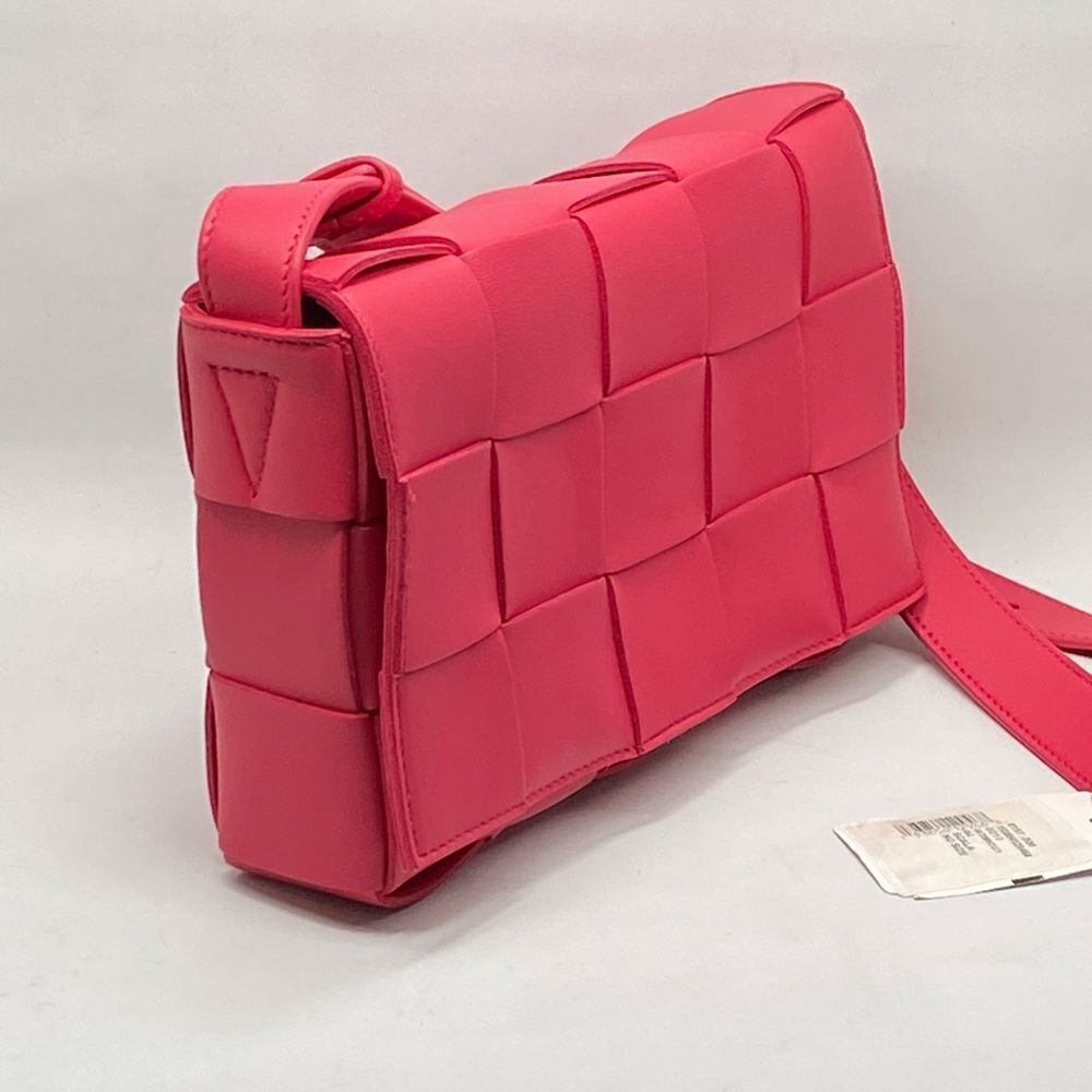 Bottega Veneta The Cassette Intreccio Leather Crossbody Bag - Picture 4 of 12